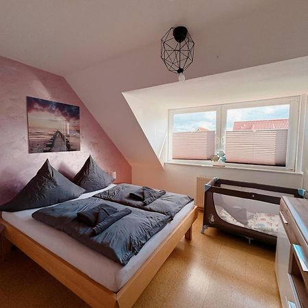 Ferienwohnung Koeoek II - Der Strand Ist Zum Greifen Nah.... Neuharlingersiel Kültér fotó